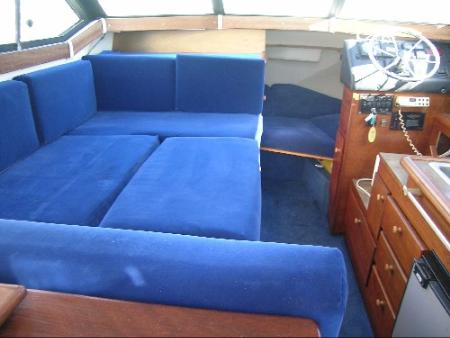 4aa49b61-3cad-4435-8d22-a0961cc012ca_Bayliner_2556_interni01.jpg