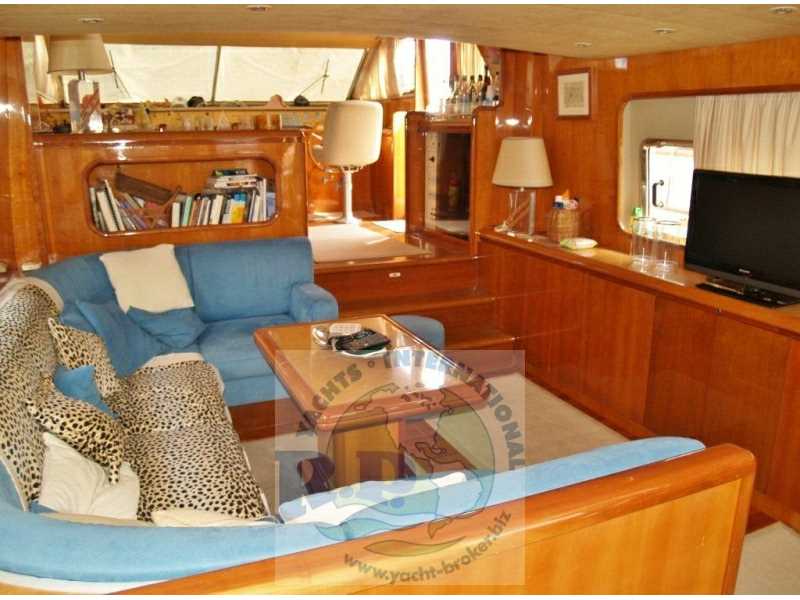 craft interiors v FALCON VERSIL 1995 VENDITA. CERCO FLY USATO 60 DEL IN C.N.