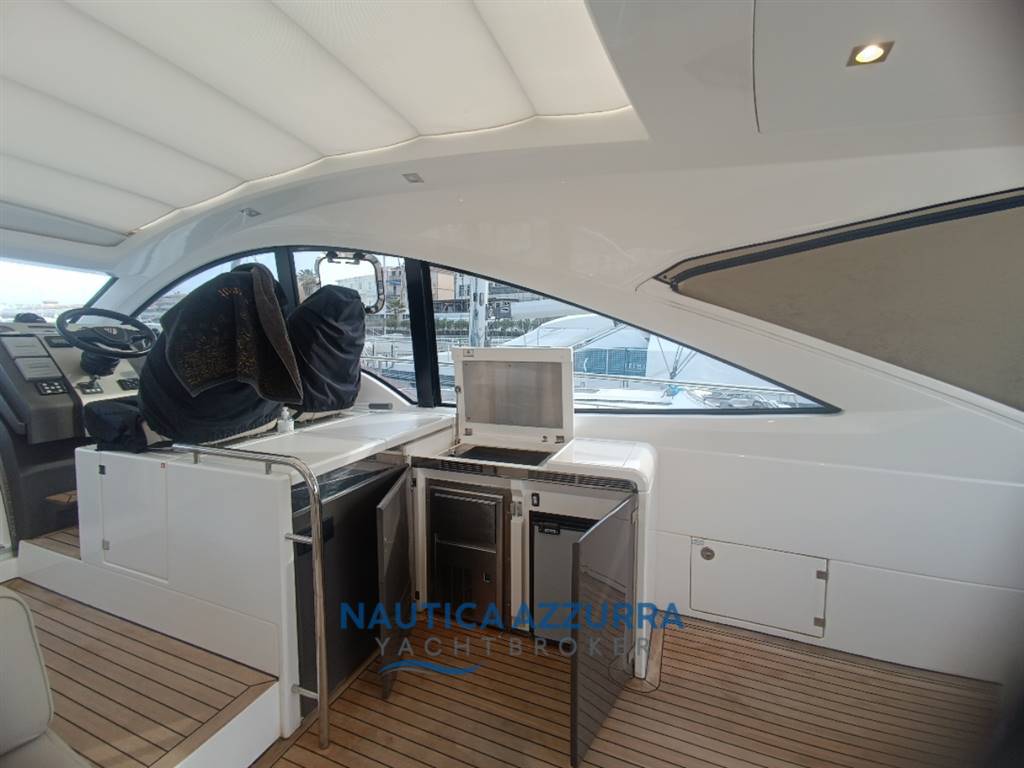 fairline-targa-48-gt-open-yacht-tour5.jpg