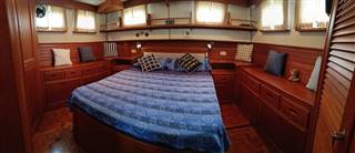 Grand Banks 36