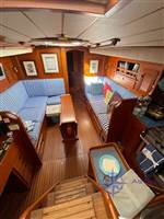 Hallberg Rassy 382