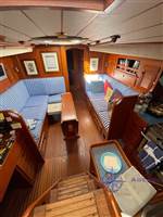 Hallberg Rassy 382
