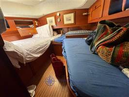 Hallberg Rassy 382
