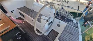 Dufour 405